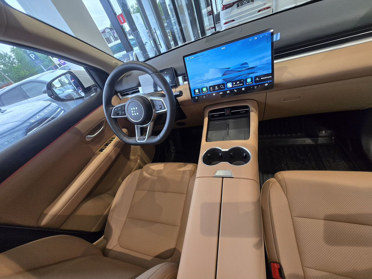 Evolute i-Space I Рестайлинг, Белый, 2999000 рублей, вид 10