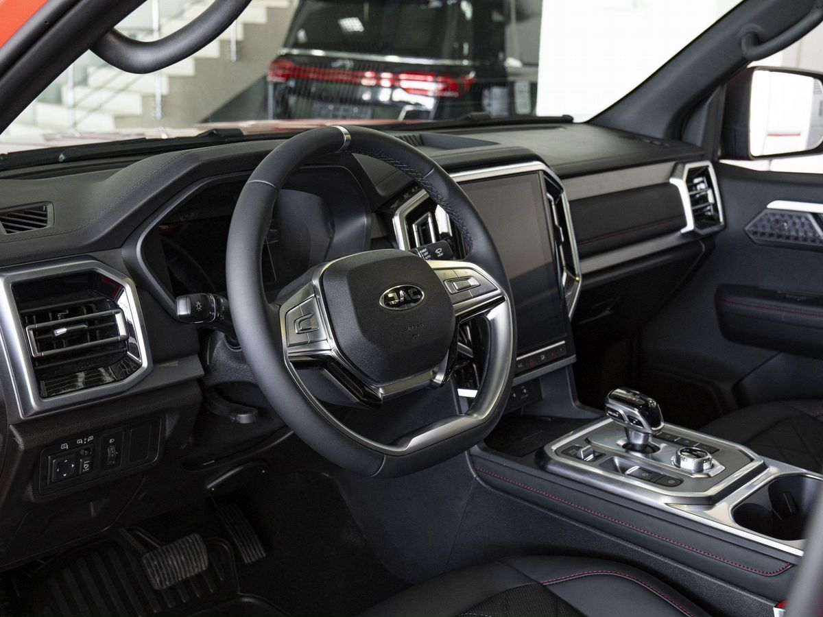 JAC T9 I, Спелая вишня, 3719000 рублей, вид 5