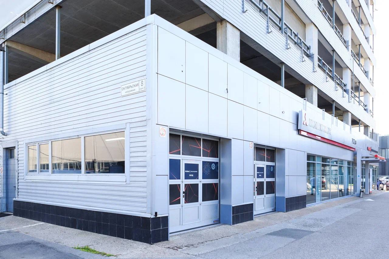 MITSUBISHI Рольф Октябрьская