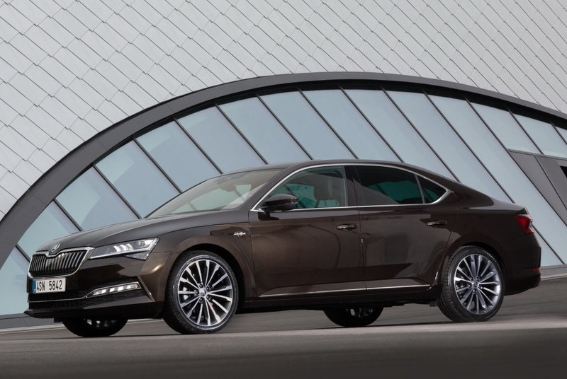 Skoda Superb III Рестайлинг, Москва, Санкт-Петербург, от 2900000 рублей, вид 6