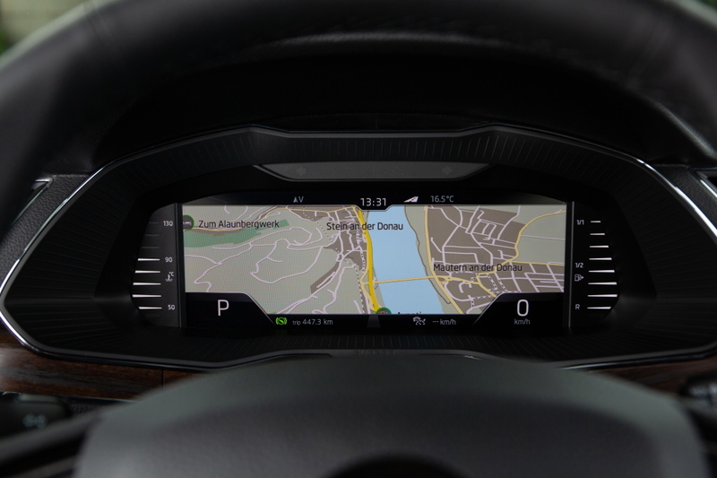 Skoda Superb III Рестайлинг, Москва, Санкт-Петербург, от 2900000 рублей, вид 3