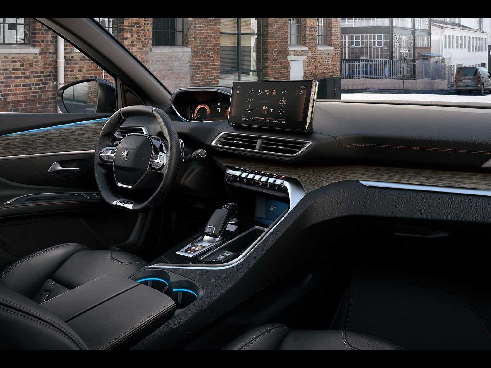 Peugeot 5008 II Рестайлинг, Санкт-Петербург, от 3889000 рублей, вид 3