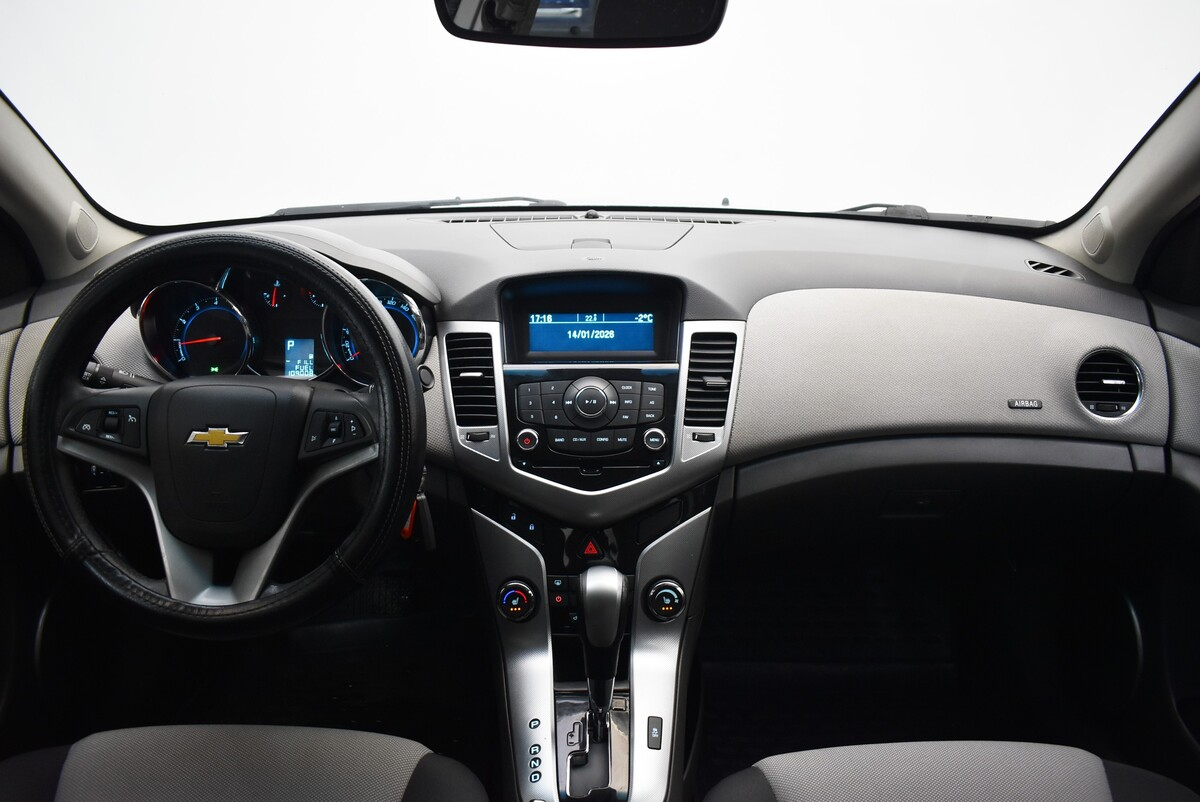 Chevrolet Cruze 2010 — миниатюра 5