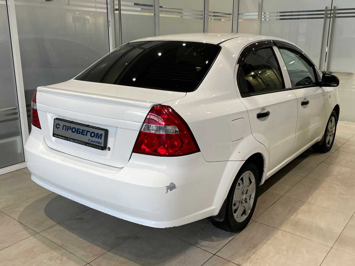 Chevrolet Aveo 2011 — миниатюра 4