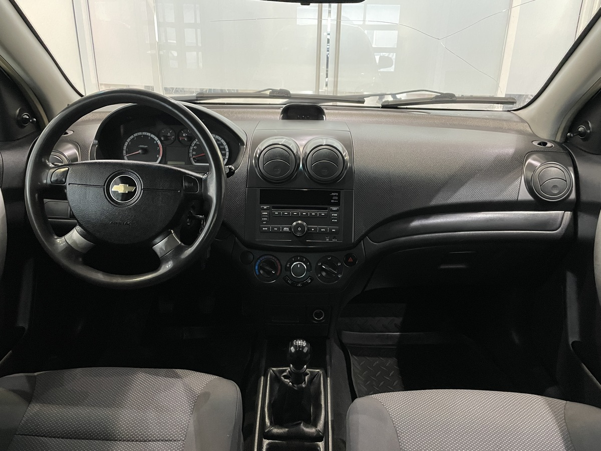 Chevrolet Aveo 2011 — миниатюра 5