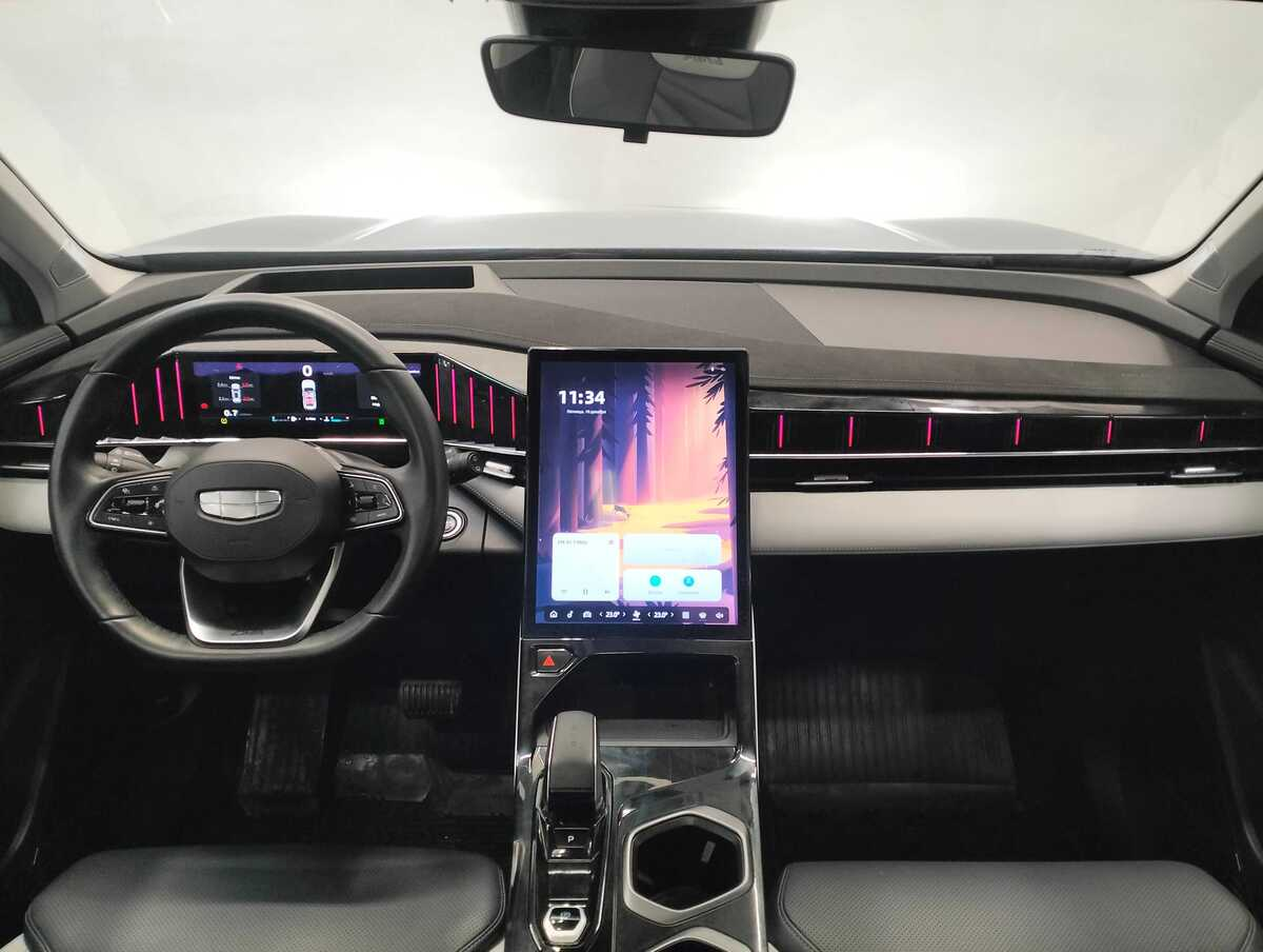 Geely Atlas 2024 — миниатюра 5