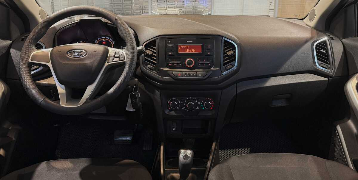 LADA XRAY 2021 — миниатюра 5