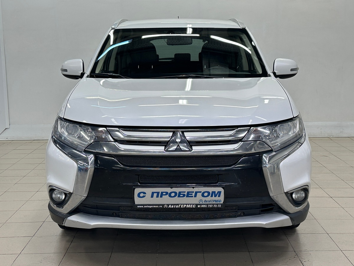 Mitsubishi Outlander 2016 — миниатюра 2
