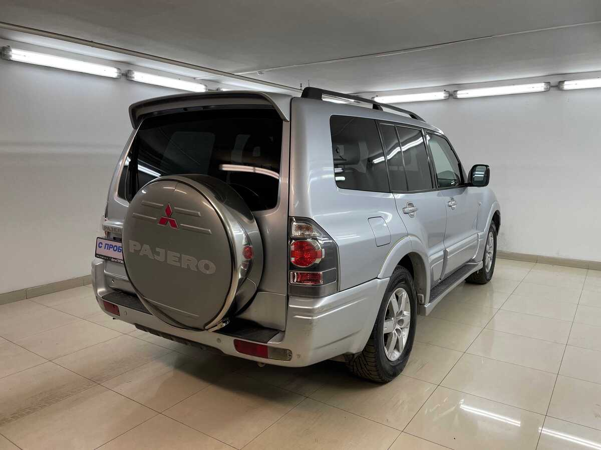 Mitsubishi Pajero 2006 — миниатюра 4