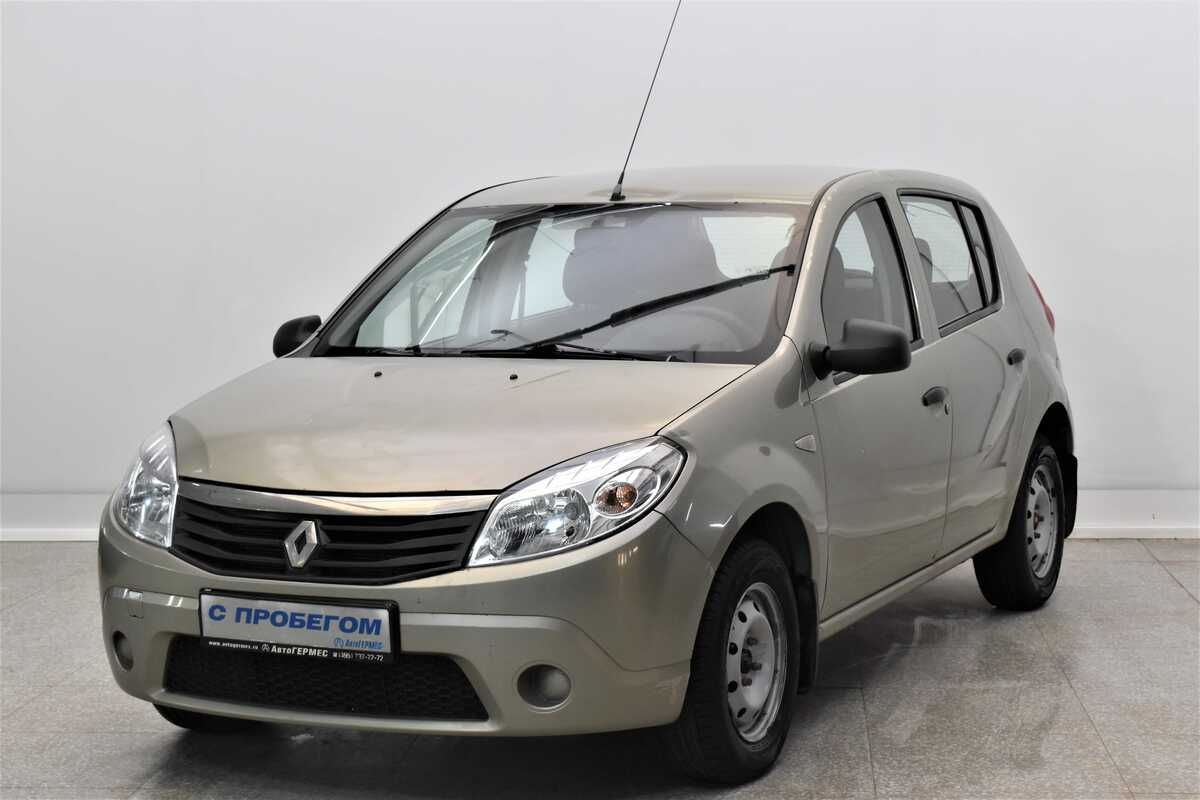 Renault Sandero 2014 — купить в Москва
