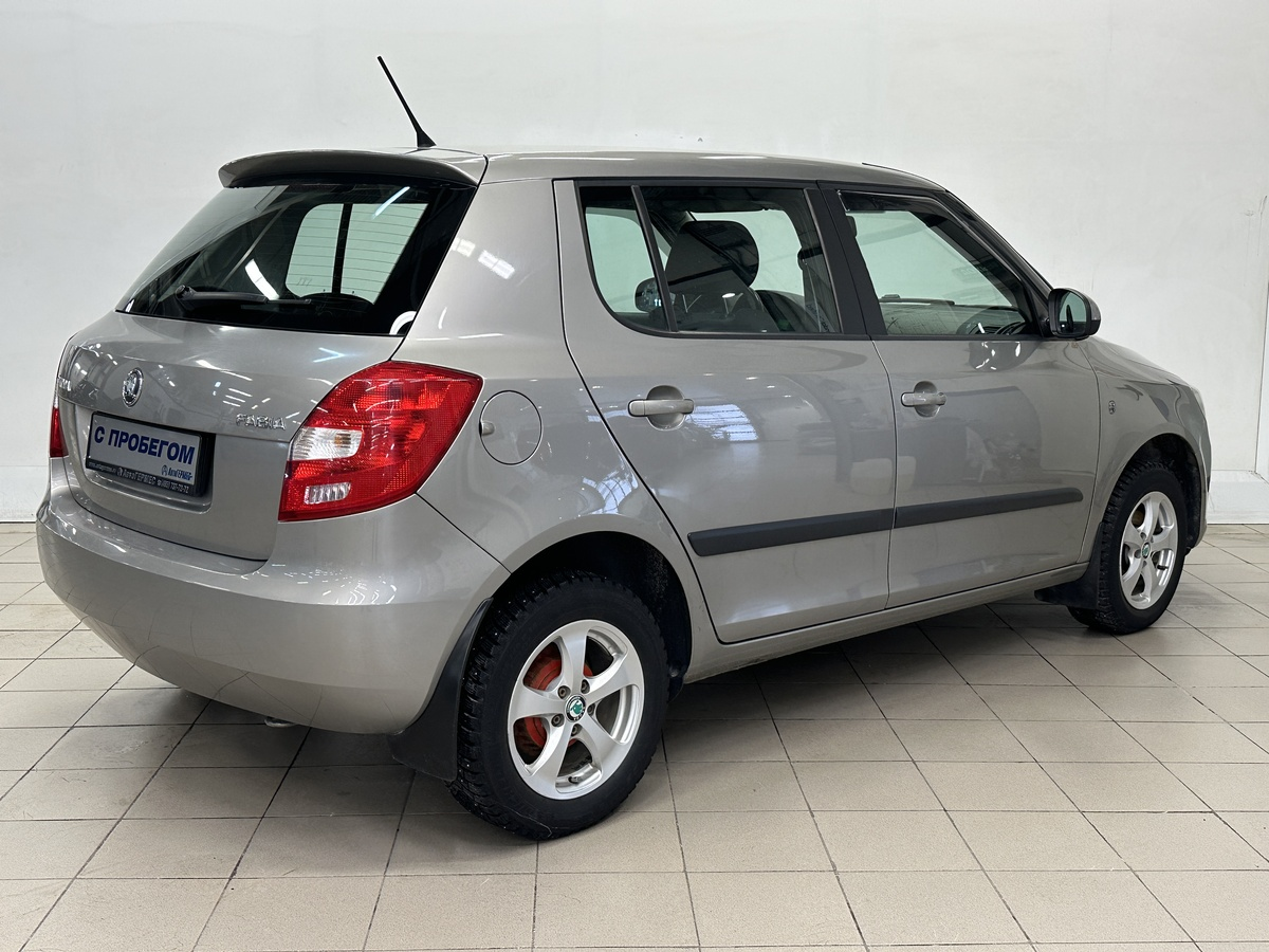 Skoda Fabia 2014 — миниатюра 4