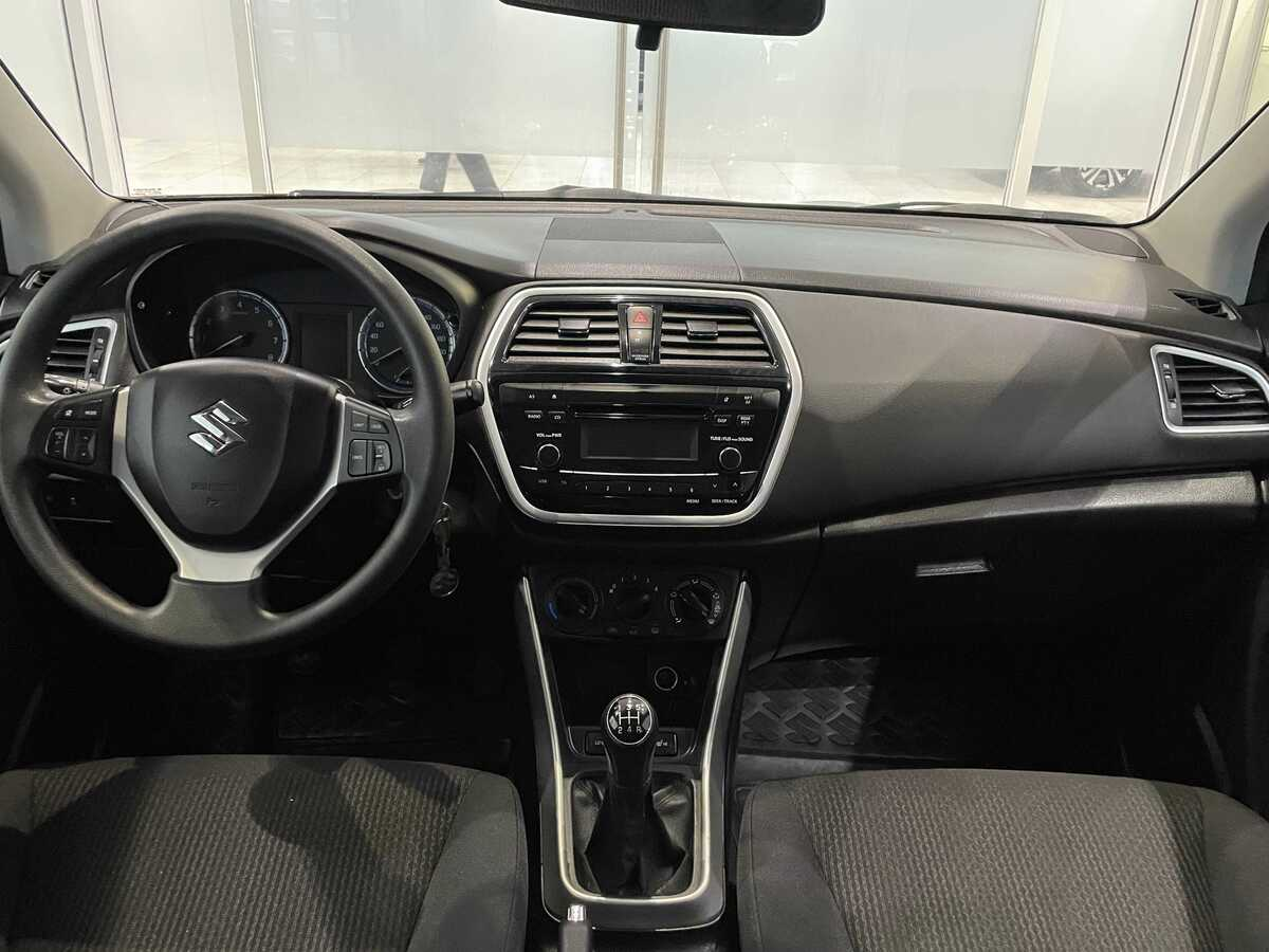 Suzuki SX4 2017 — миниатюра 5
