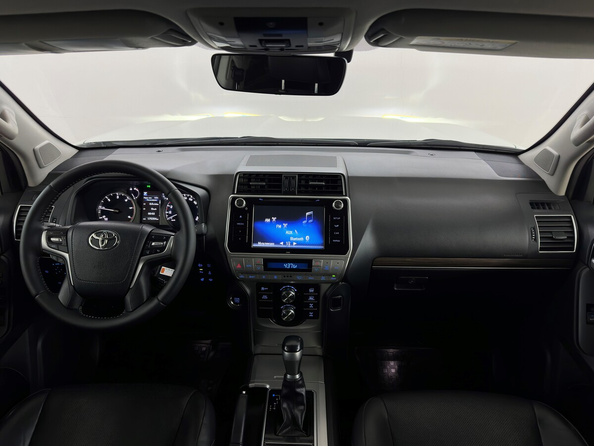 Toyota Land Cruiser Prado 2019 — миниатюра 5