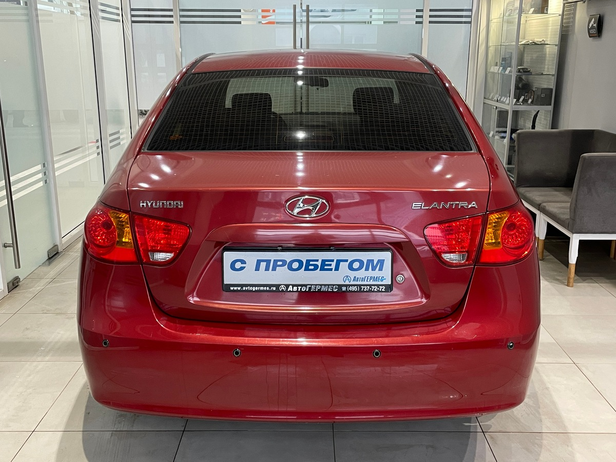 Hyundai Elantra 2009 — миниатюра 3