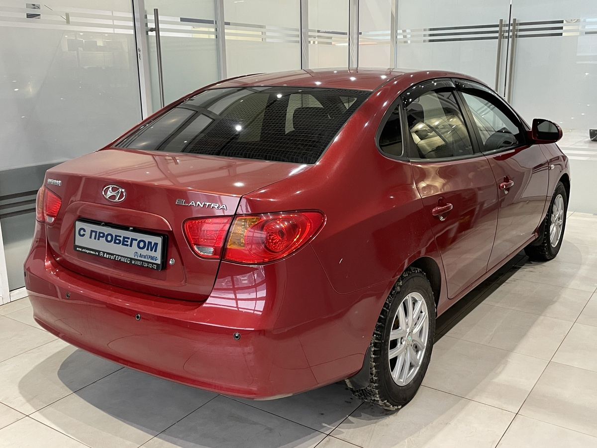 Hyundai Elantra 2009 — миниатюра 4