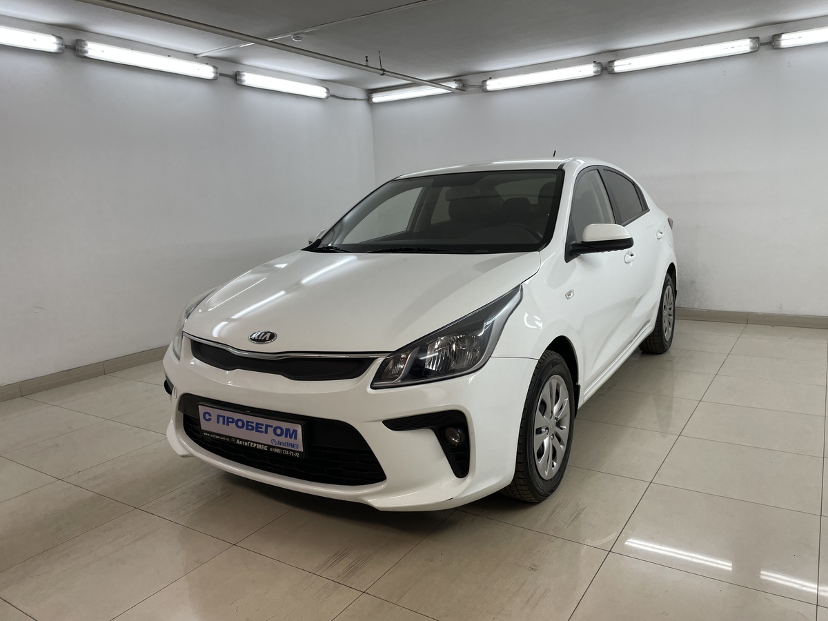 KIA Rio 2017 — купить в Москва
